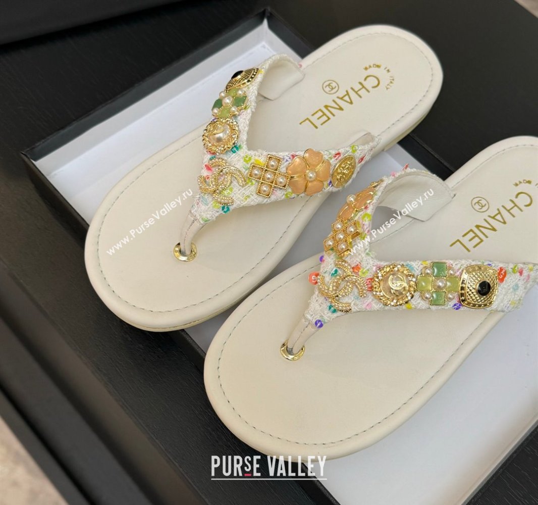 Chanel Tweed Flat Thong Slide Sandals with Charm White 2025 G46304 (MD-250416136)