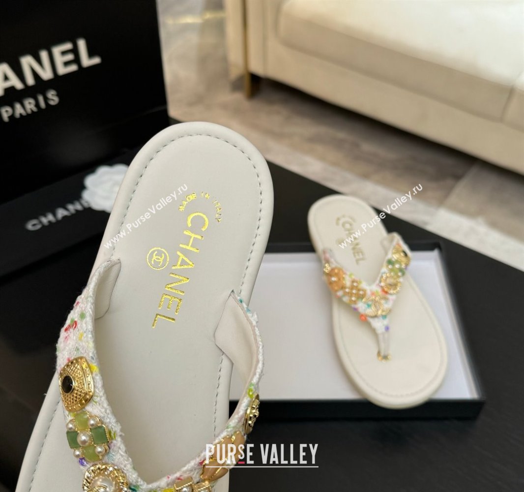 Chanel Tweed Flat Thong Slide Sandals with Charm White 2025 G46304 (MD-250416136)