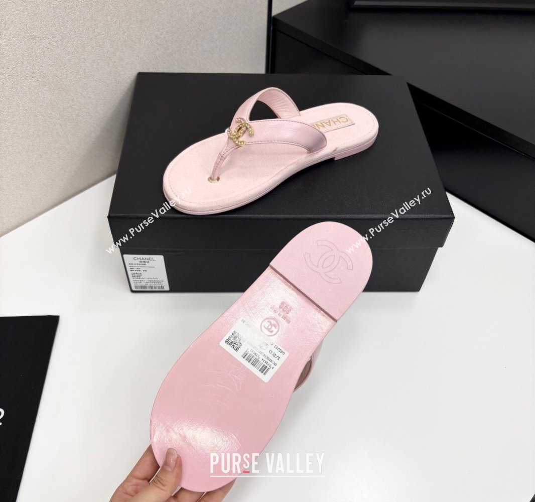 Chanel Lambskin Flat Slide Thong Sandals with Strass CC Light Pink 2025 CH041621 (MD-250416163)