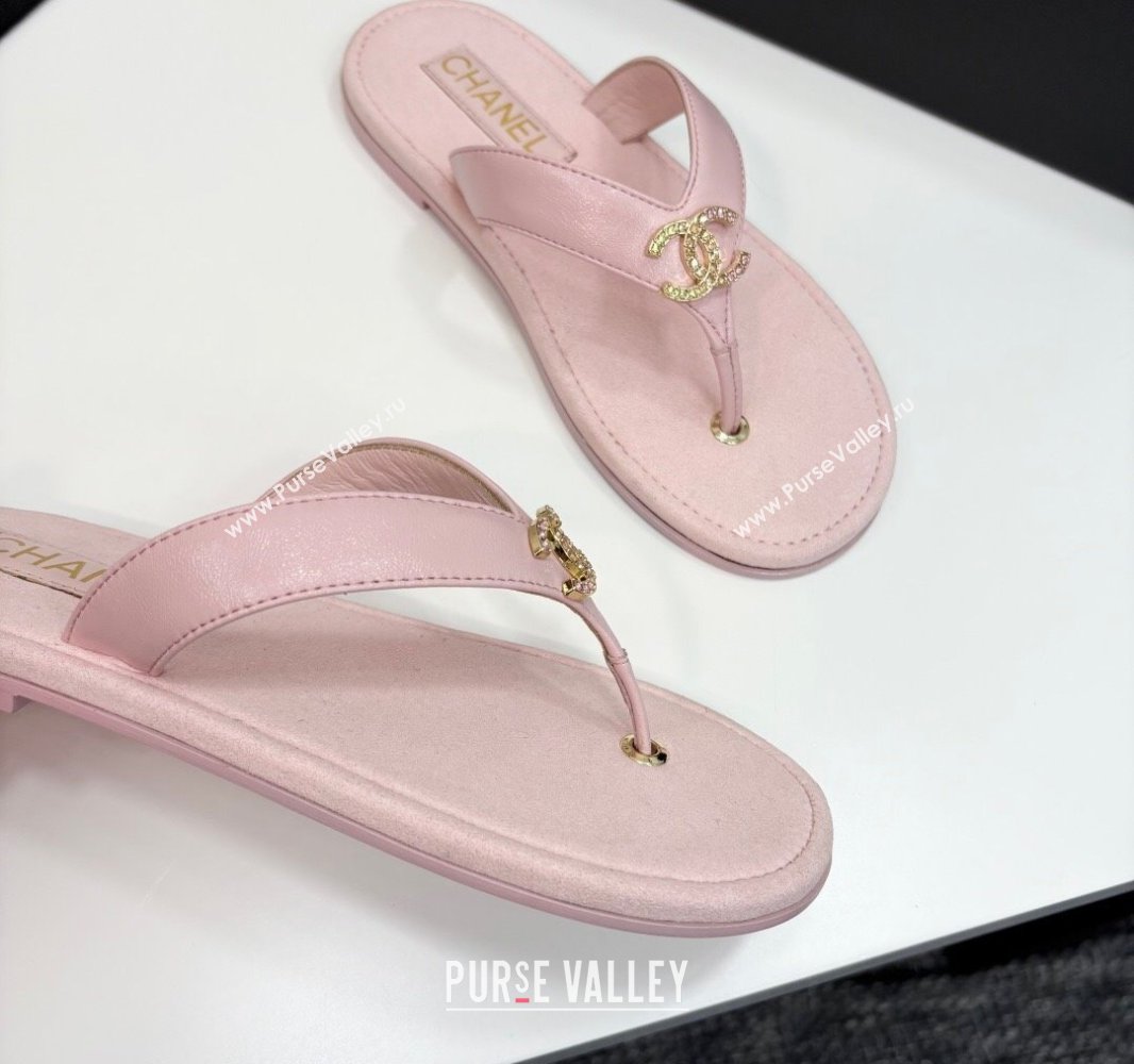 Chanel Lambskin Flat Slide Thong Sandals with Strass CC Light Pink 2025 CH041621 (MD-250416163)