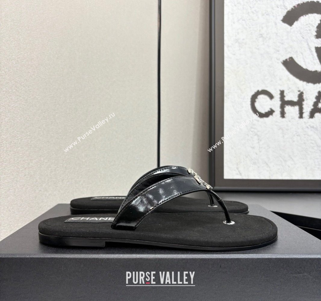 Chanel Lambskin Flat Slide Thong Sandals with Strass CC Black 2025 CH041621 (MD-250416165)