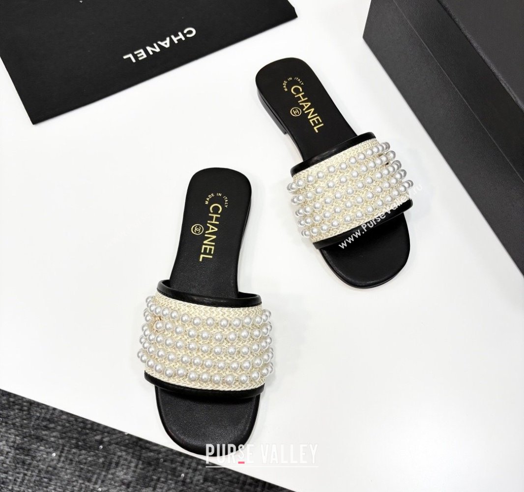 Chanel Straw Flat Slides Sandal with Pearls Black 2025 CH041704 (MD-250417010)