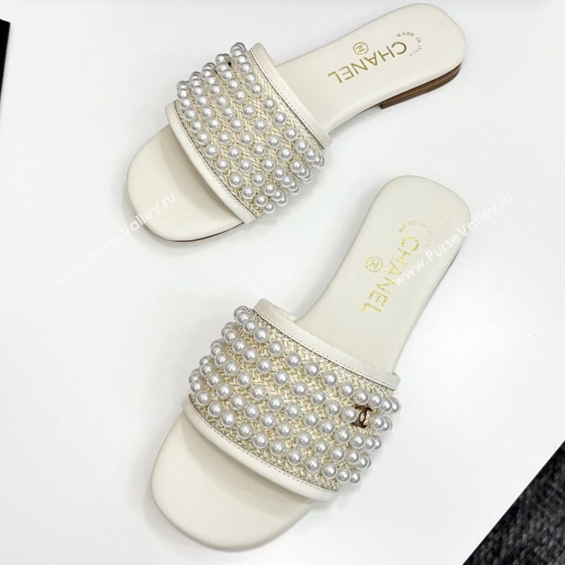 Chanel Straw Flat Slides Sandal with Pearls White 2025 CH041704 (MD-250417012)