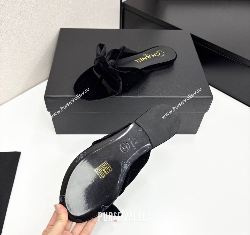 Chanel Velvet Flat Thong Slide Sandals with Bow Black 2025 CH041705 (MD-250417016)