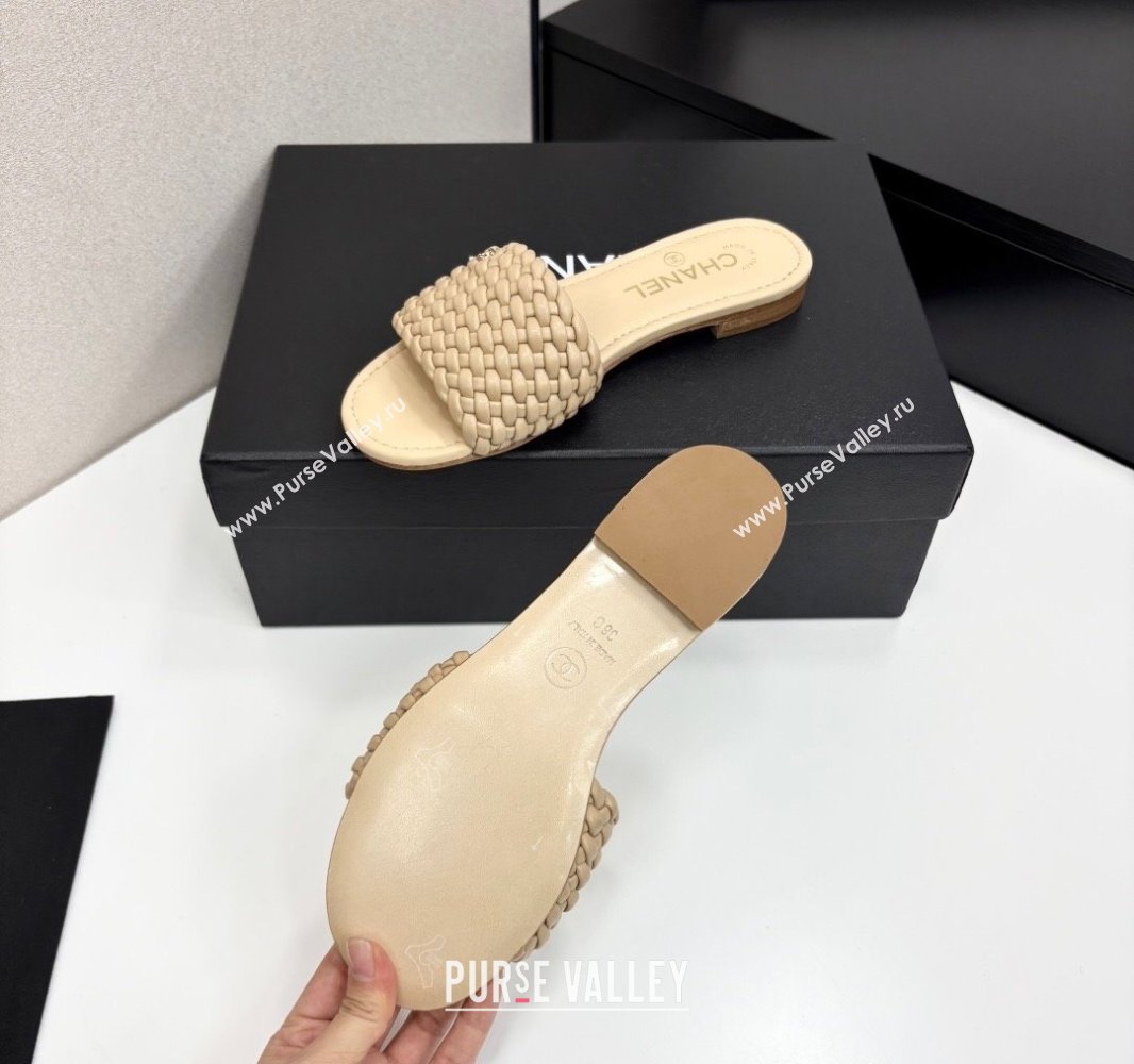 Chanel Woven Leather Flat Slides Sandal Beige 2025 CH041706 (MD-250417018)