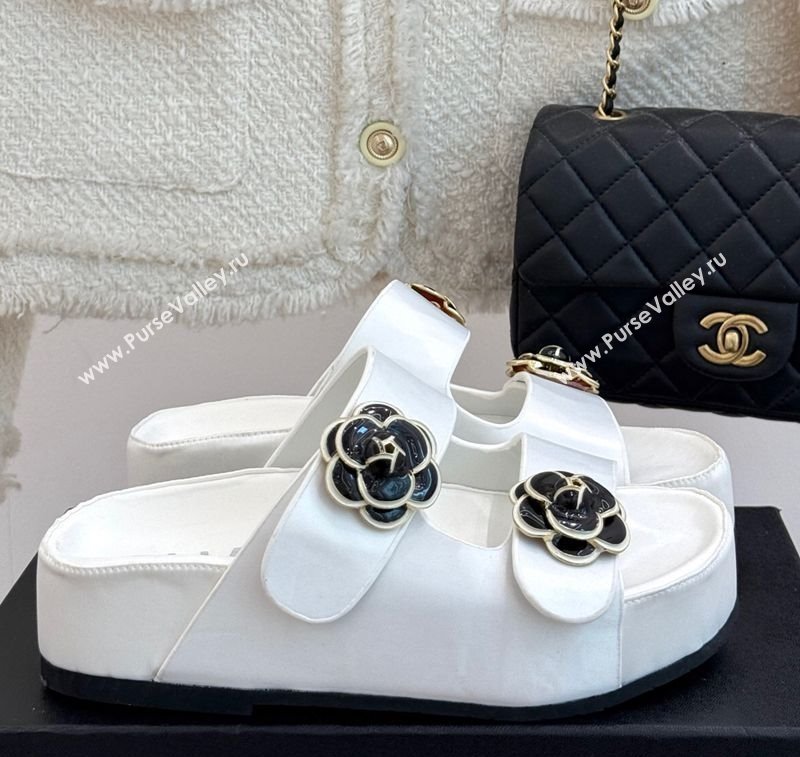 Chanel Satin Platform Slides Sandal with Camellia Strap White 2025 CH041707 (MD-250417021)