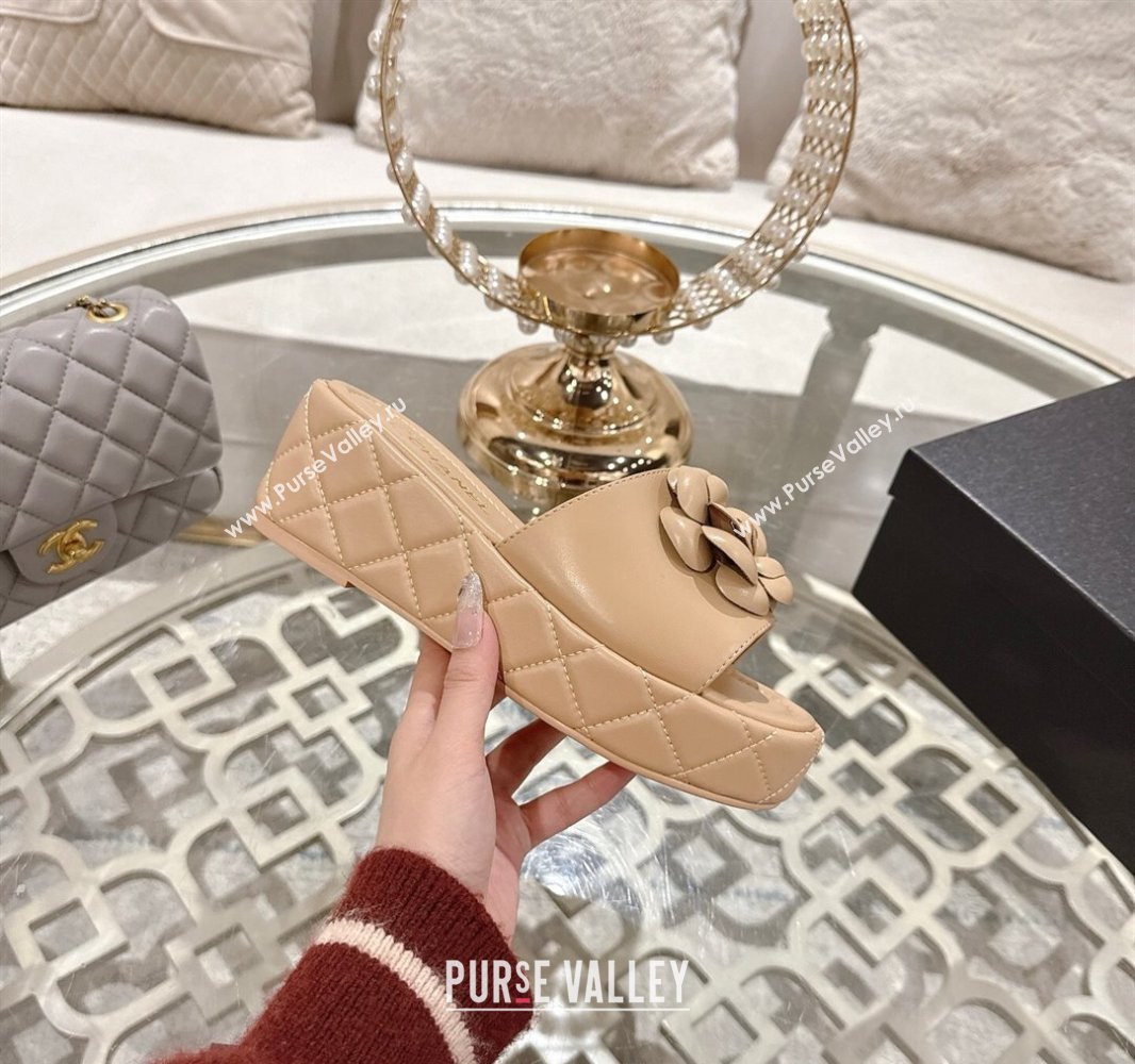 Chanel Lambskin Platform Wedge Slides Sandal 7cm with Camellia Beige 2025 CH041710 (MD-250417037)