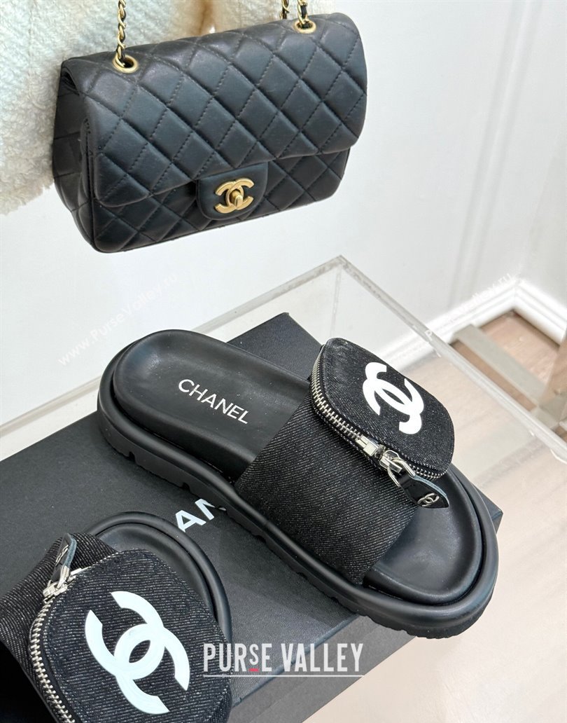 Chanel Canvas Pillow Slides Sandal with Zip Pouch Black 2025 CH041614 (MD-250416104)