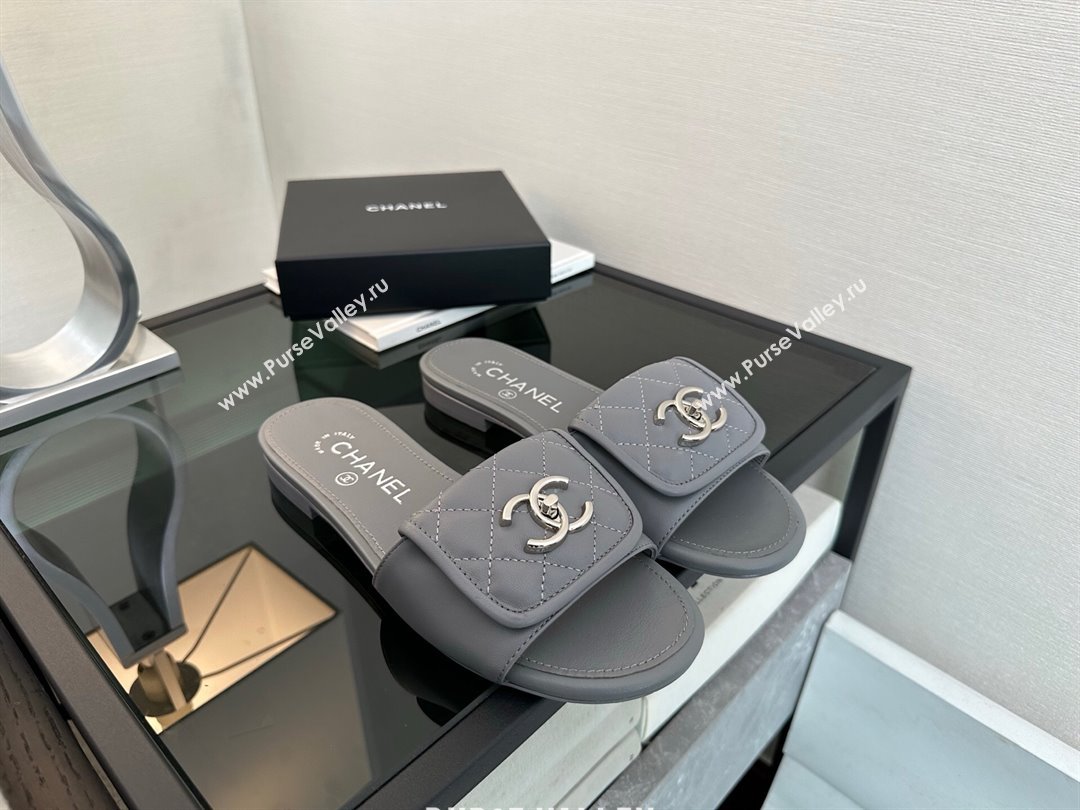 Chanel Quilted Lambskin Flat Slides Sandal with Foldover G45474 Grey/Silver 2025 (MD-250415089)