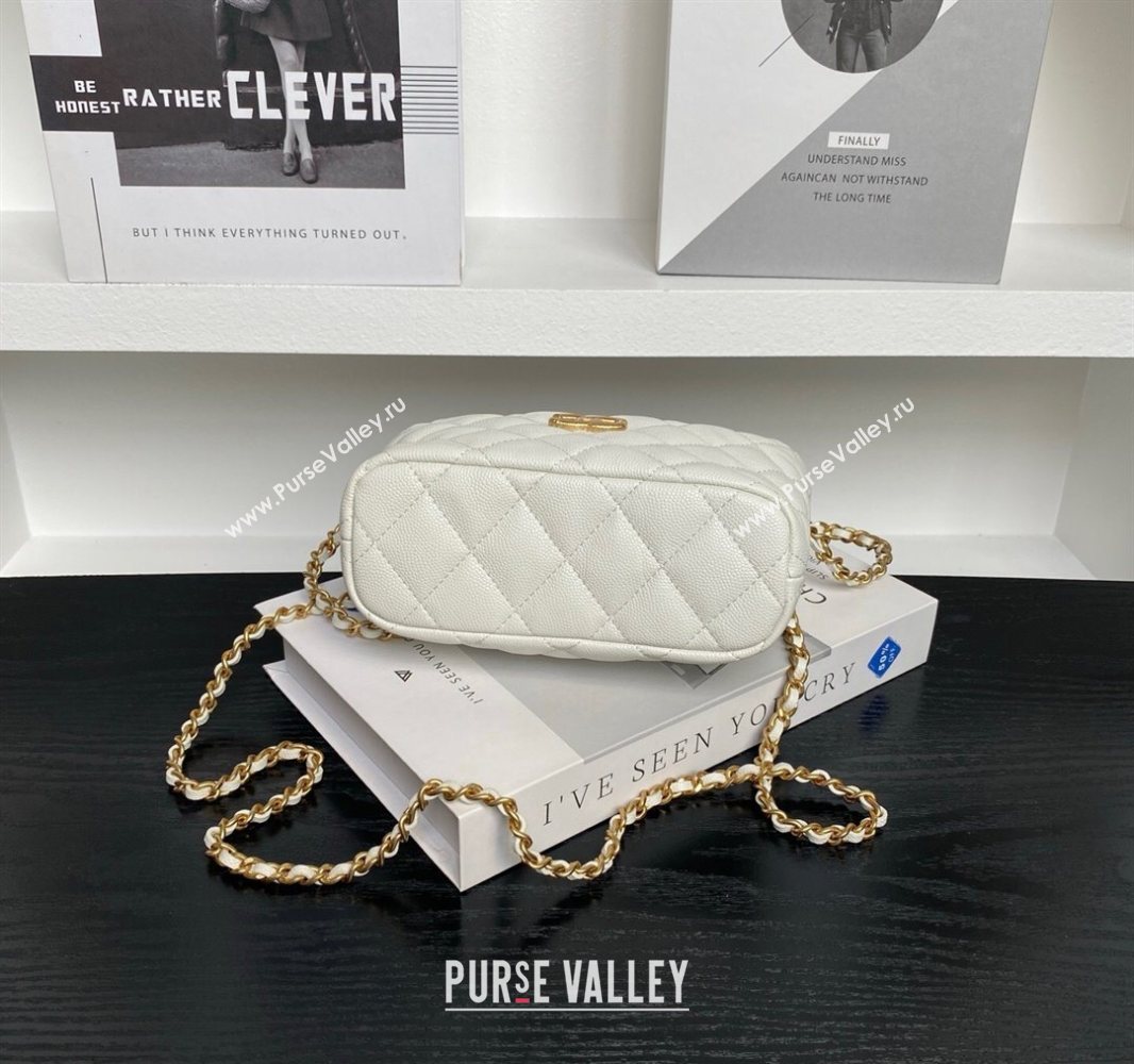 Chanel Grained Calfskin Clutch with Chain White 2025 AP4484 (yezi-250526020)