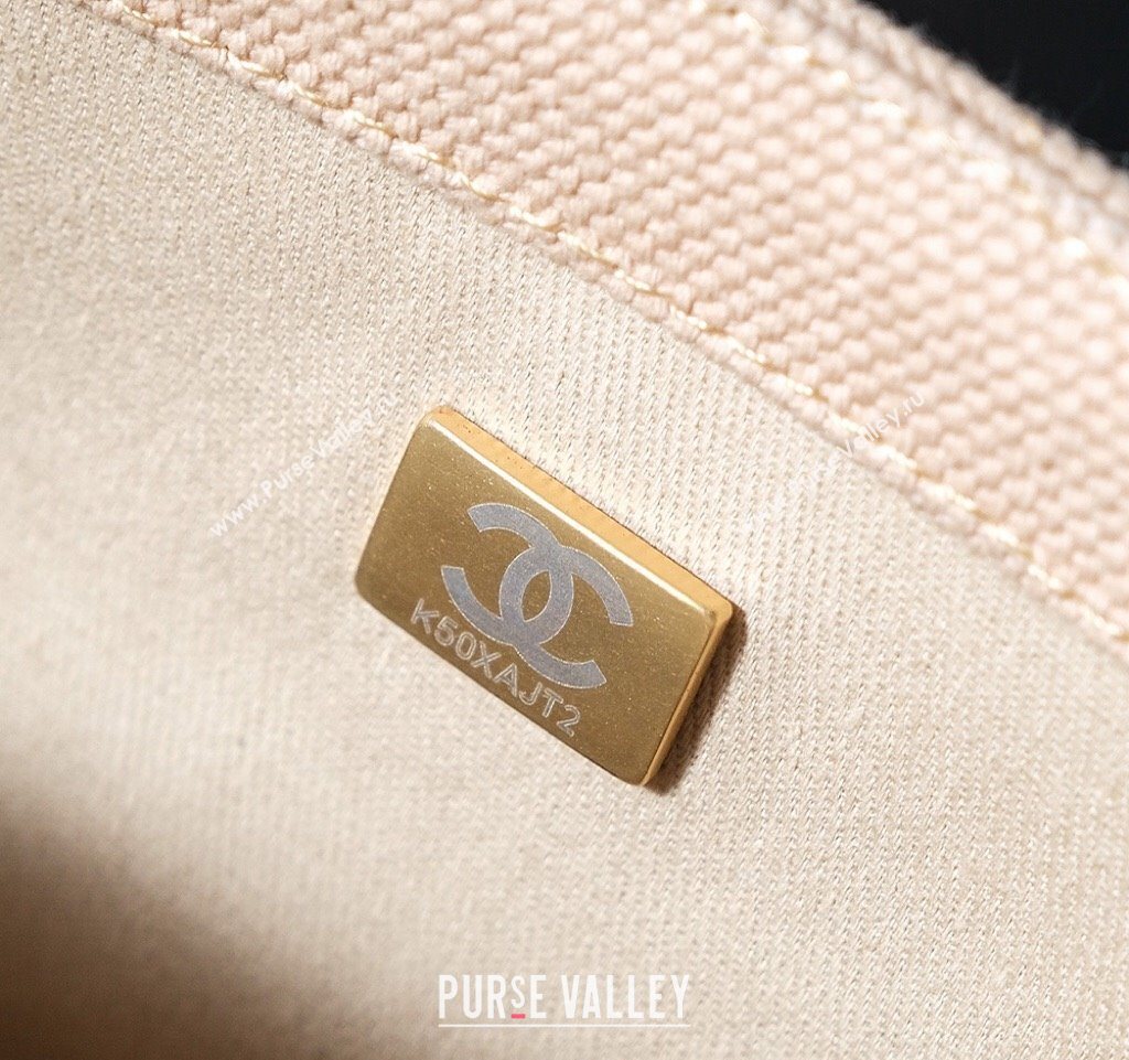 Chanel Vintage Embroidered Linen Flap Bag Beige 2025 CH052679 (yezi-250526079)