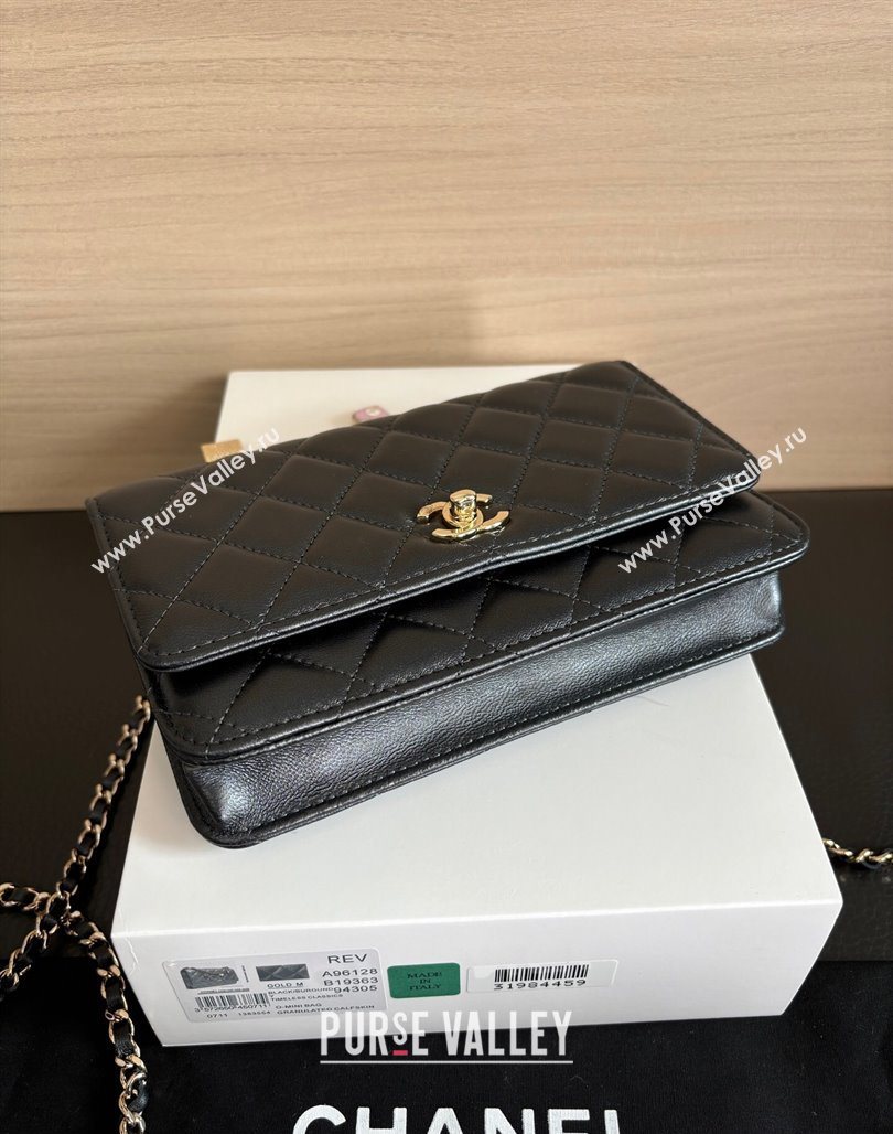 Chanel Pearly Lambskin on Chain with Logo Charm Black 2025 AP4537 (yezi-250526030)