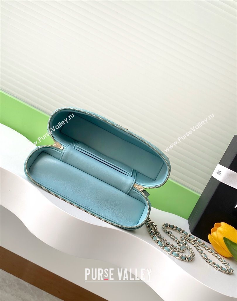 Chanel Grained Calfskin Long Vanity Case with Chain Light Green 2025 AP4407 (yezi-250526042)