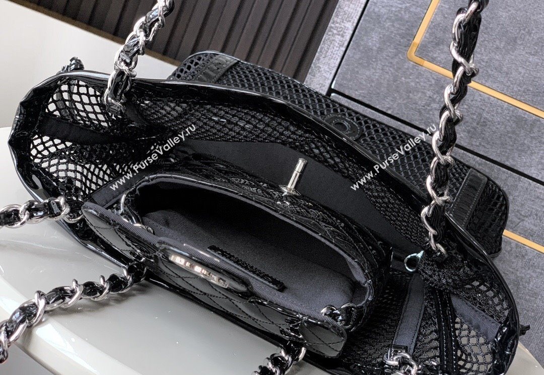 Chanel Small Mesh Patent Calfskin Shopping Bag Black 2025 CH052603 (yezi-250526061)