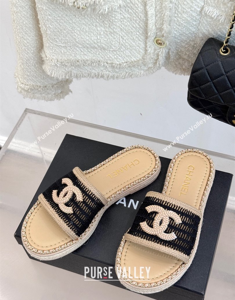 Chanel Crochet Flat Slides Sandal with Chain Beige/Black 2025 CH061004 (MD-250610017)