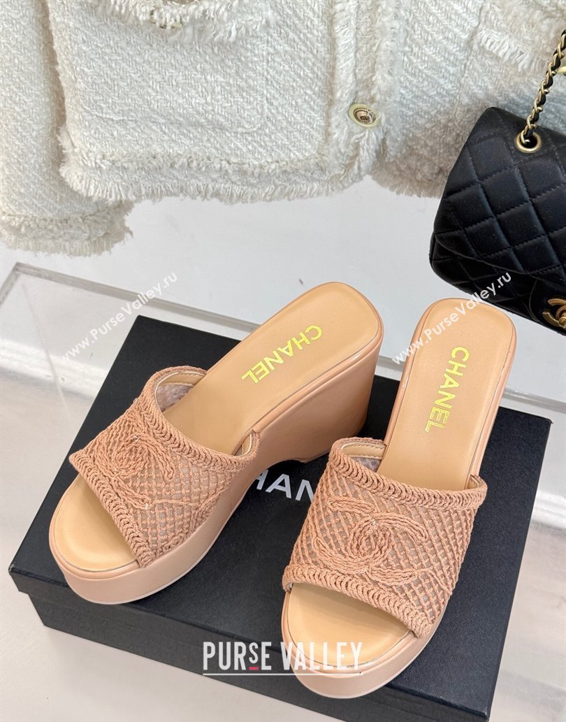 Chanel Crochet Mesh Wedge Slides Sandal Rose Beige 2025 CH061005 (MD-250610023)