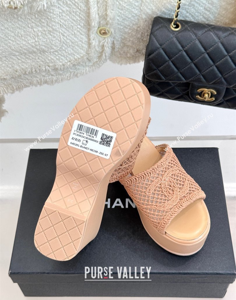 Chanel Crochet Mesh Wedge Slides Sandal Rose Beige 2025 CH061005 (MD-250610023)