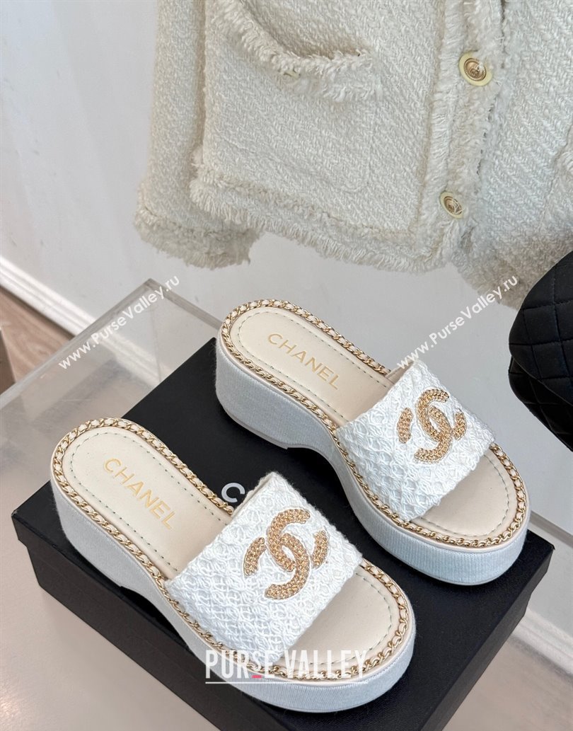 Chanel Knit Wedge Slides Sandal with Chain White 2025 CH061001 (MD-250610003)