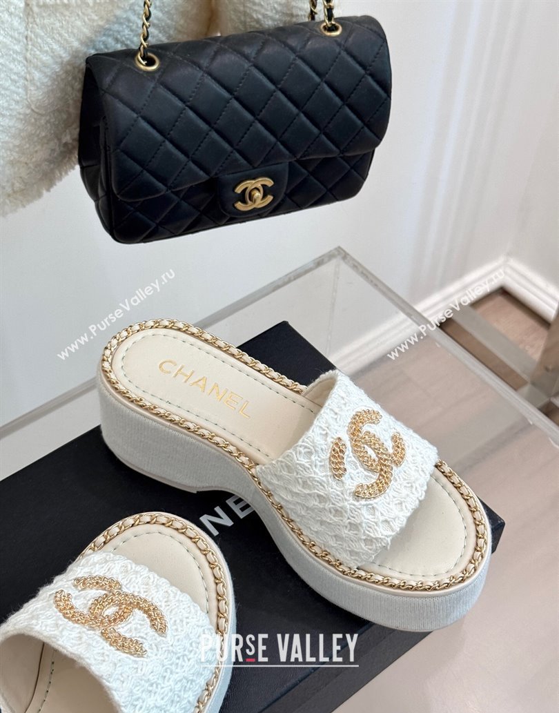 Chanel Knit Wedge Slides Sandal with Chain White 2025 CH061001 (MD-250610003)