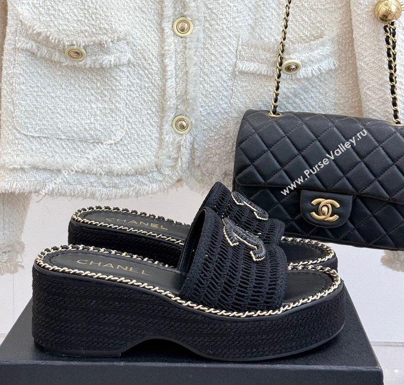 Chanel Crochet Wedge Slides Sandal with Chain Black2 2025 CH061004 (MD-250610012)