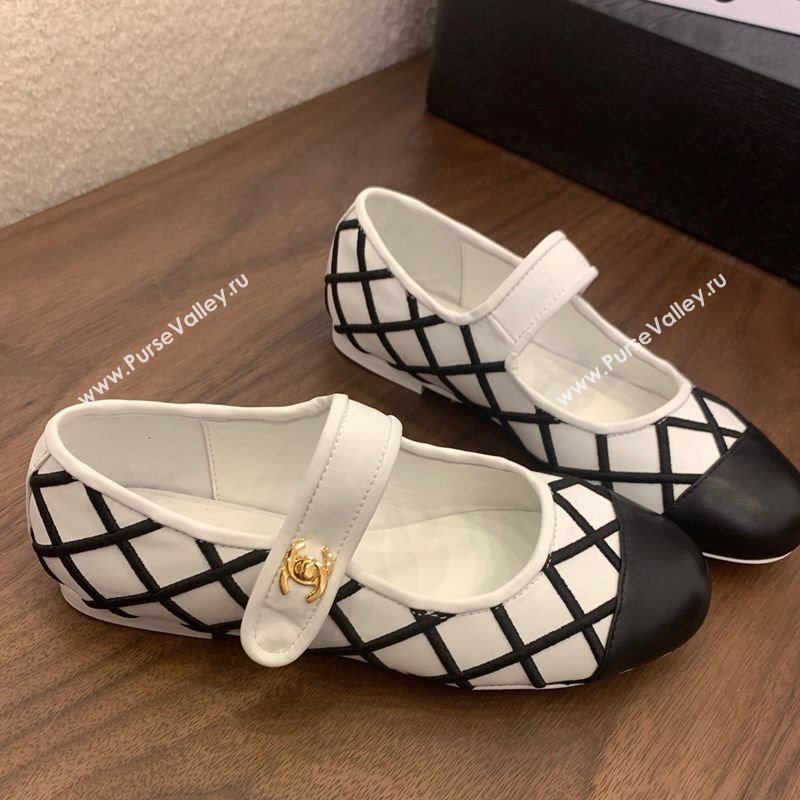 Chanel Quilted Calfskin Mary Janes Ballet Flats White 2025 CH061022 (MD-250610133)