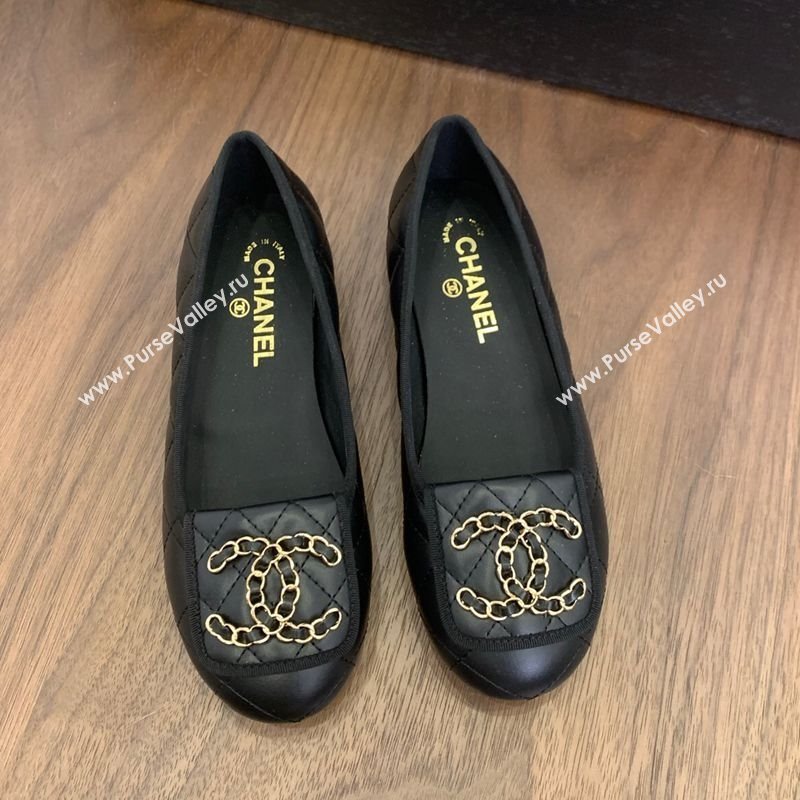 Chanel Quilted Lambskin Loafers with Chain CC Foldover Black 2025 CH061023 (MD-250610137)