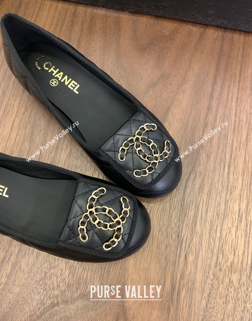 Chanel Quilted Lambskin Loafers with Chain CC Foldover Black 2025 CH061023 (MD-250610137)