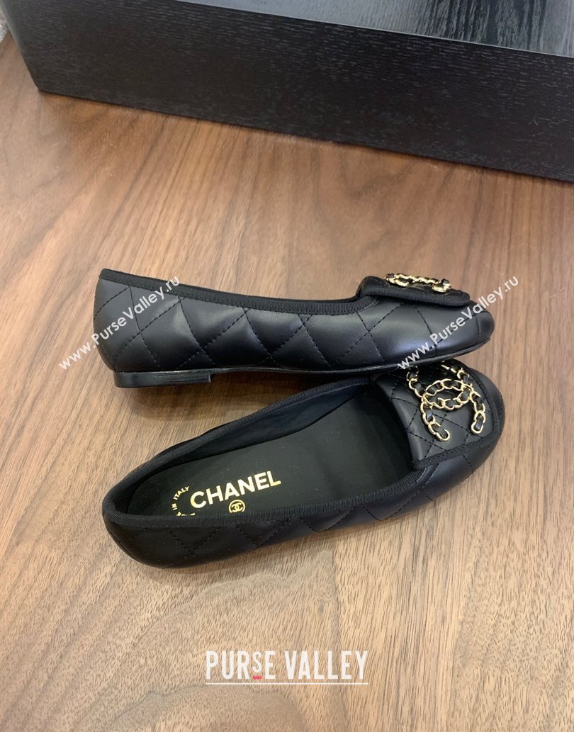 Chanel Quilted Lambskin Loafers with Chain CC Foldover Black 2025 CH061023 (MD-250610137)