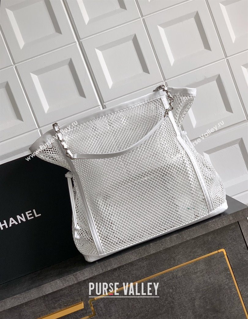 Chanel Large Mesh Patent Calfskin Shopping Bag White 2025 CH052603 (yezi-250702084)