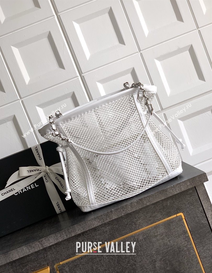 Chanel Small Mesh Patent Calfskin Shopping Bag White 2025 CH052603 (yezi-250702086)