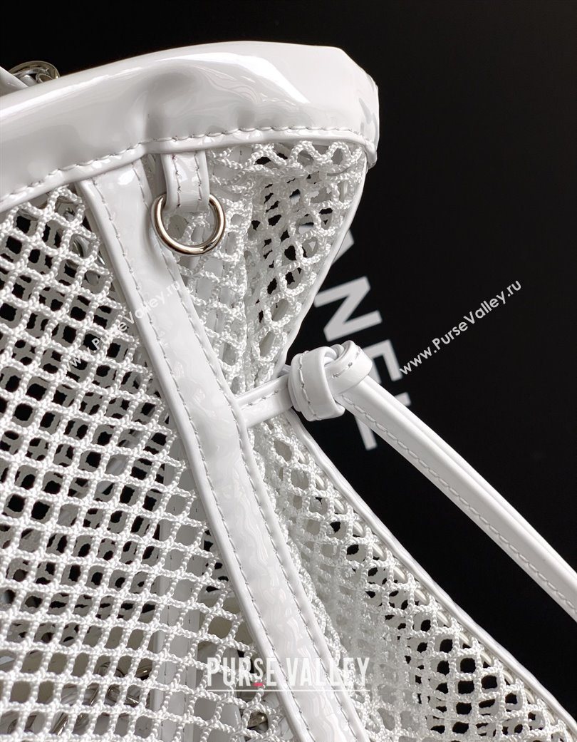 Chanel Small Mesh Patent Calfskin Shopping Bag White 2025 CH052603 (yezi-250702086)
