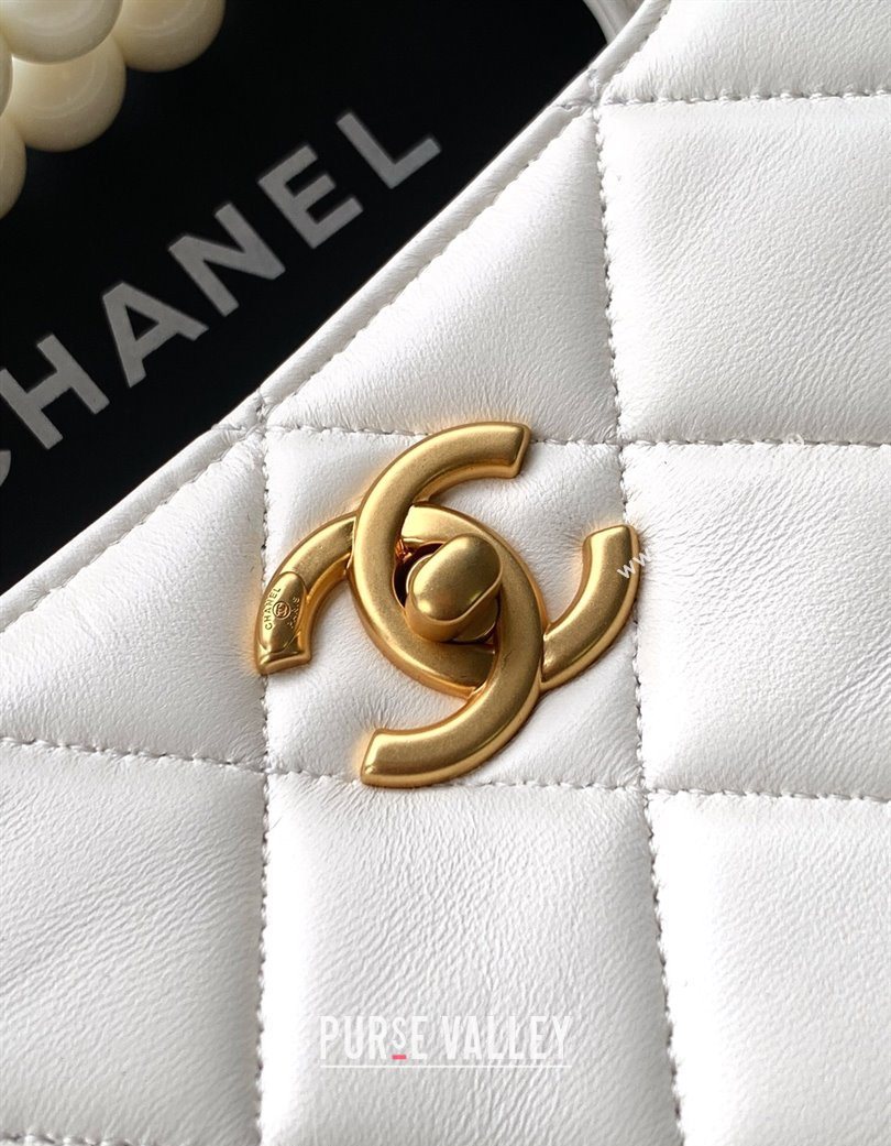 Chanel Shiny Lambskin Small Shopping bag with Pearls White 2025 AS5413 (yezi-250703026)