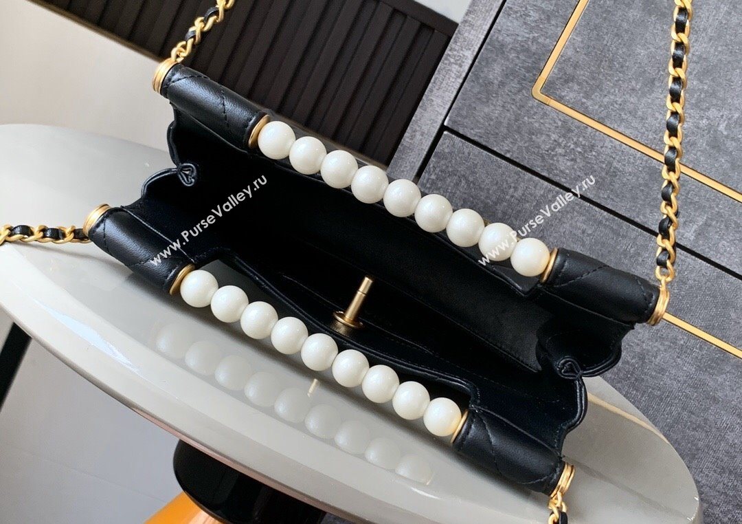 Chanel Shiny Lambskin Small Shopping bag with Pearls Black 2025 AS5413 (yezi-250703027)