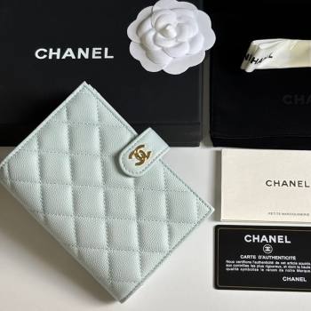 Chanel Grained Calfskin Passport Cover Pale Green/Gold 2025 A3658 (yezi-250702058)