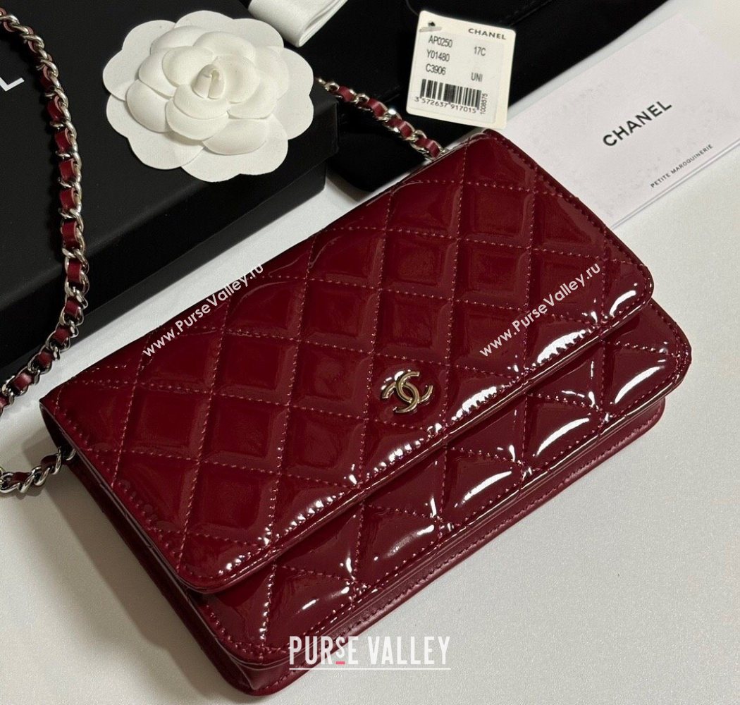 Chanel Patent Calfskin Classic Wallet on Chain WOC Red/Silver 2025 AP0250 (yezi-250703085)