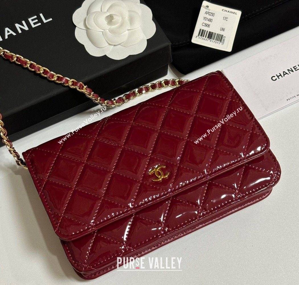 Chanel Patent Calfskin Classic Wallet on Chain WOC Red/Gold 2025 AP0250 (yezi-250703086)