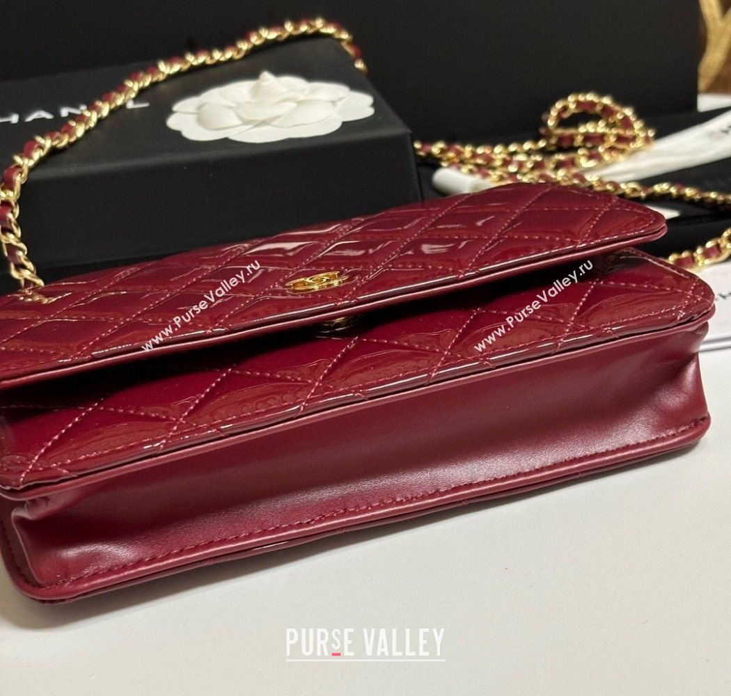 Chanel Patent Calfskin Classic Wallet on Chain WOC Red/Gold 2025 AP0250 (yezi-250703086)