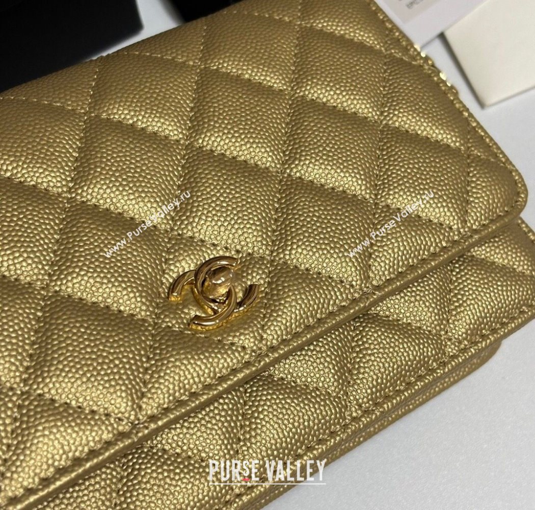 Chanel Grained Shiny Calfskin Classic Wallet on Chain WOC Gold-Tone 2025 AP4241 (yezi-250703089)