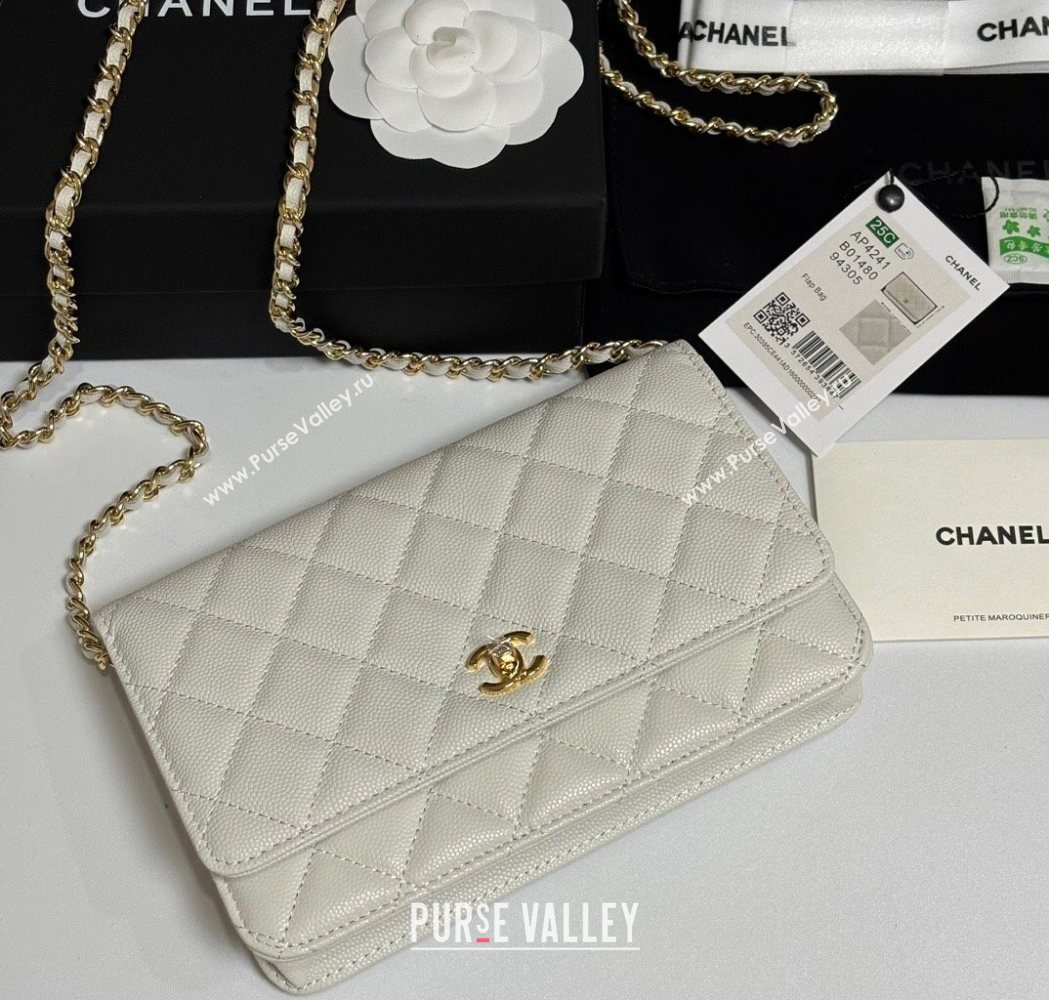 Chanel Grained Shiny Calfskin Classic Wallet on Chain WOC White 2025 AP4241 (yezi-250703092)
