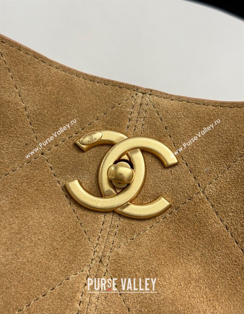 Chanel Suede Lambskin Small Shopping Bag Beige/Black 2025 99485 (yezi-250703005)