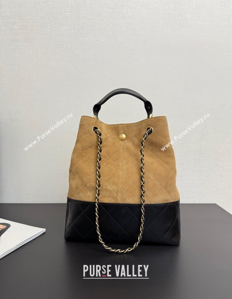 Chanel Suede Lambskin Small Shopping Bag Beige/Black 2025 99485 (yezi-250703005)