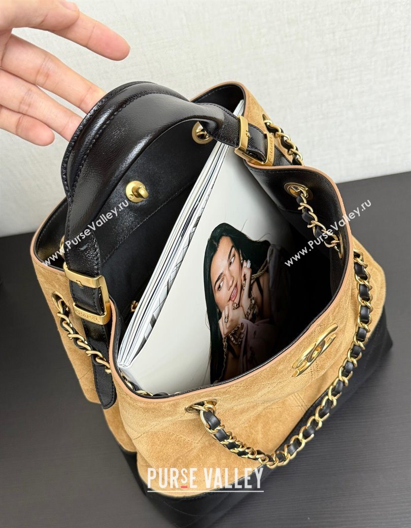 Chanel Suede Lambskin Small Shopping Bag Beige/Black 2025 99485 (yezi-250703005)