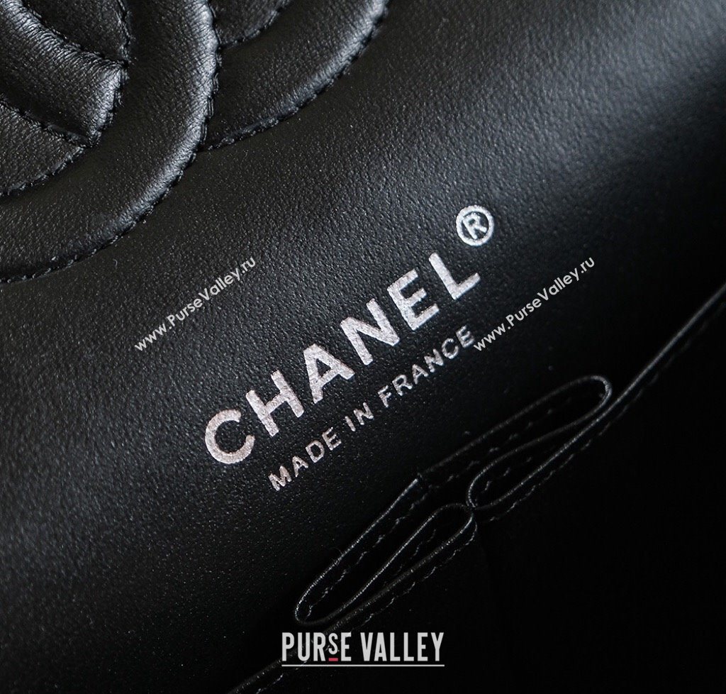 Chanel Printed Denim Classic Medium Flap Bag Black 2025 A01112 0703 (yezi-250703038)