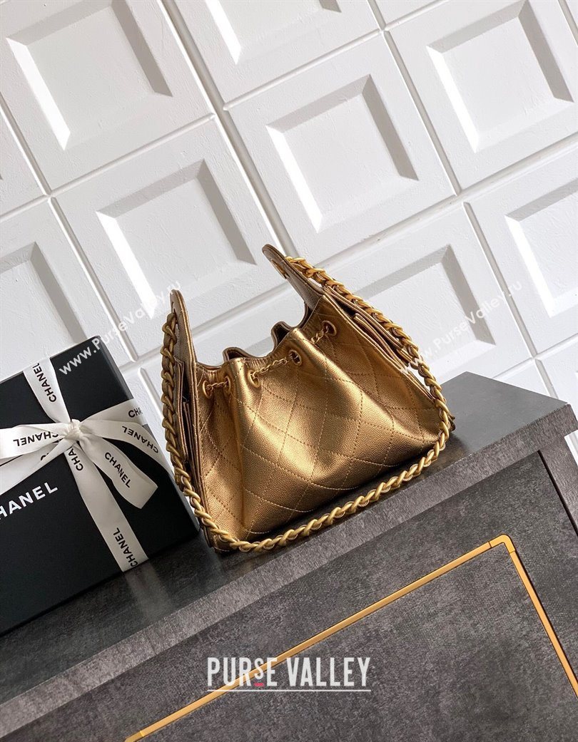 Chanel 25 Mini Hobo Handbag in Grained Calfskin Bronze 2025 AS5631 (yezi-250702070)