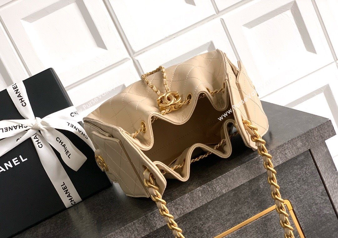 Chanel 25 Mini Hobo Handbag in Grained Calfskin Beige 2025 AS5631 (yezi-250702073)