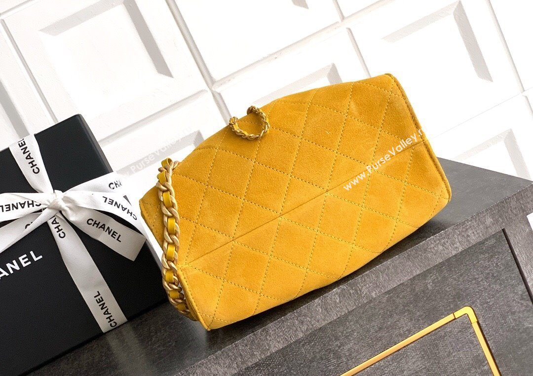 Chanel 25 Mini Hobo Handbag in Suede Yellow 2025 AS5631 (yezi-250702076)