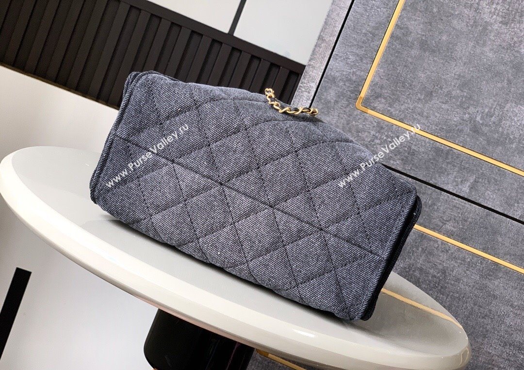 Chanel 25 Mini Hobo Handbag in Denim Grey 2025 AS5631 (yezi-250702078)