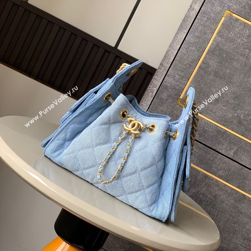 Chanel 25 Mini Hobo Handbag in Denim Light Blue 2025 AS5631 (yezi-250702079)