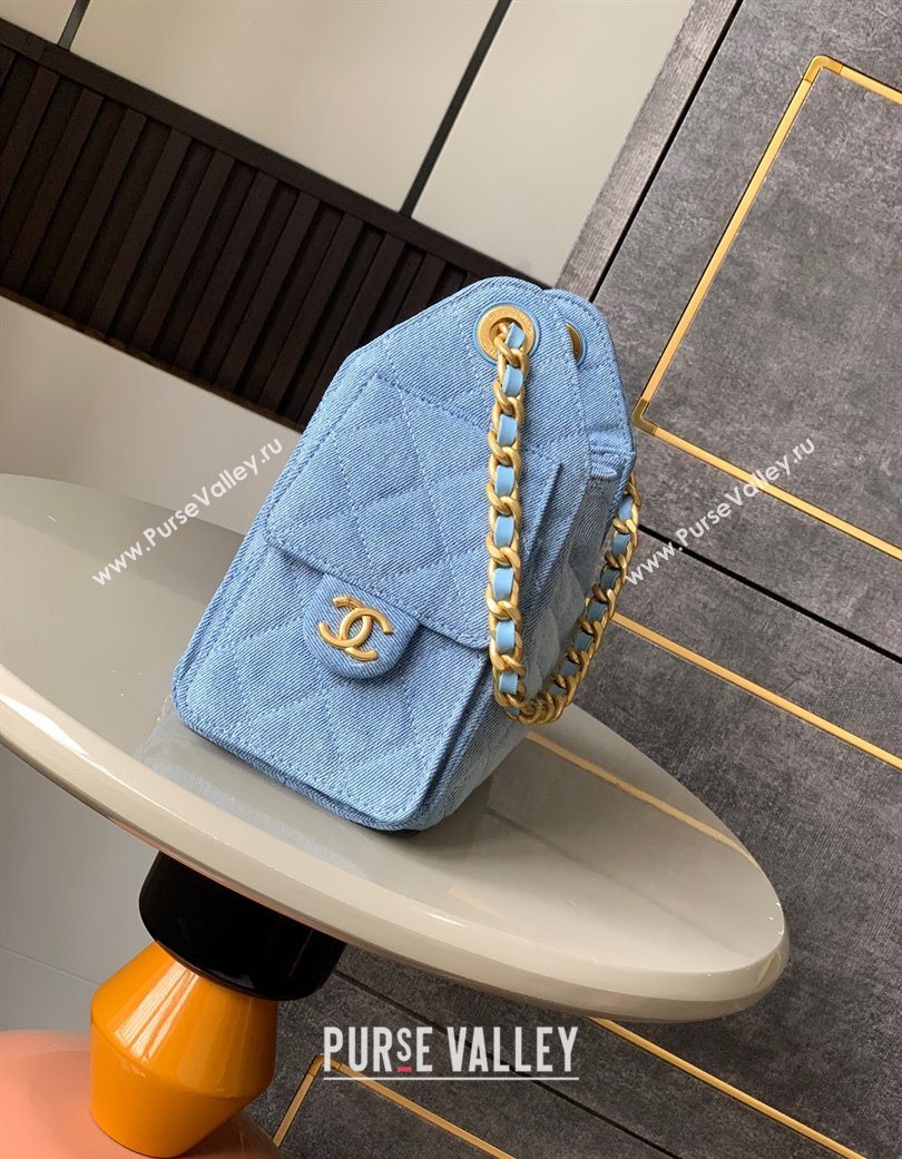 Chanel 25 Mini Hobo Handbag in Denim Light Blue 2025 AS5631 (yezi-250702079)