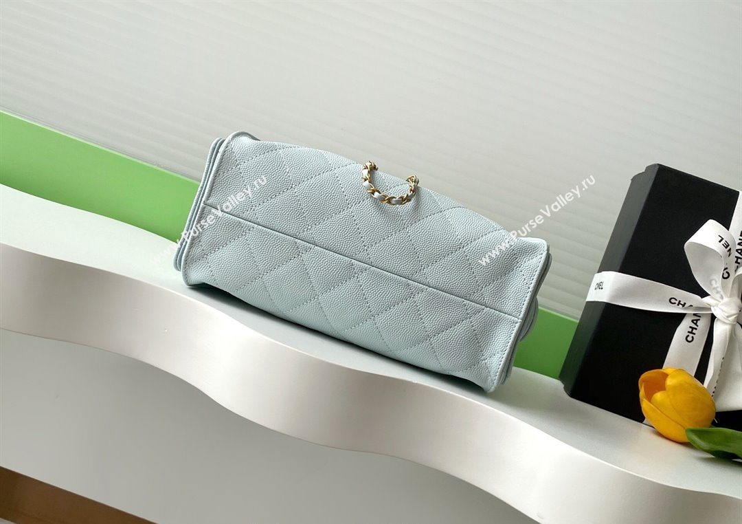 Chanel 25 Mini Hobo Handbag in Grained Calfskin Light Blue 2025 AS5631 (yezi-250702082)